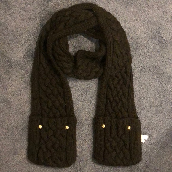 Black Michael Kors Cable Knit Pocket Scarf - Picture 1 of 3